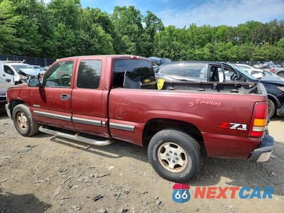 Drugie zdjęcie samochodu z przodu: 2001 CHEVROLET SILVERADO K1500 VIN:1GCEK19T11E187918 - miniatura