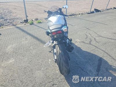Czwarte zdjęcie samochodu z boku: 2026 SUZUKI GSX-R600 VIN:JS1GN7FA7T7100160 - miniatura