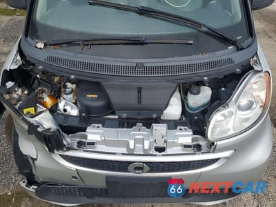 Zdjęcie 11 z 13 samochodu: 2014 SMART FORTWO VIN:WMEEJ9AA7EK736218 - miniatura