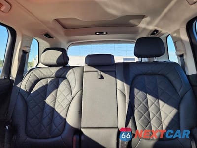 Zdjęcie 10 z 13 samochodu: 2025 BMW X7 XDRIVE40I VIN:5UX23EM02S9Z25917 - miniatura