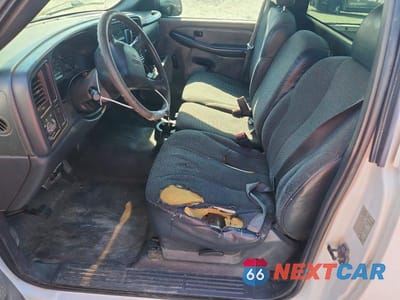 Zdjęcie 7 z 12 samochodu: 2002 GMC NEW SIERRA C1500 VIN:1GTEC14V42Z900892 - miniatura