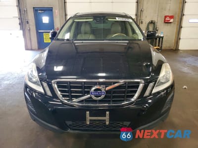 Piąte zdjęcie samochodu w środku: 2012 VOLVO XC60 T6 VIN:YV4902DZ4C2244123 - miniatura