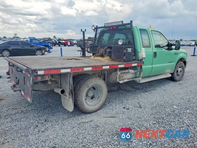 Trzecie zdjęcie samochodu z tyłu: 2002 FORD F350 SUPER DUTY VIN:1FDWX36F52EC33991 - miniatura