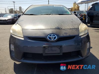 Piąte zdjęcie samochodu w środku: 2010 TOYOTA PRIUS III VIN:JTDKN3DU1A0051307 - miniatura