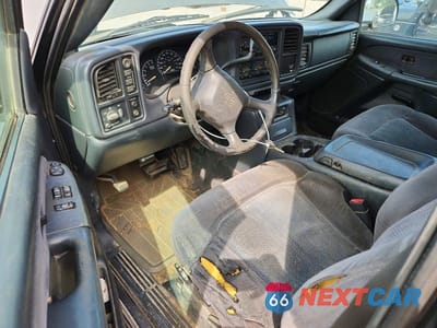 Zdjęcie 8 z 12 samochodu: 2002 CHEVROLET SILVERADO K1500 VIN:2GCEK19TX21251988 - miniatura