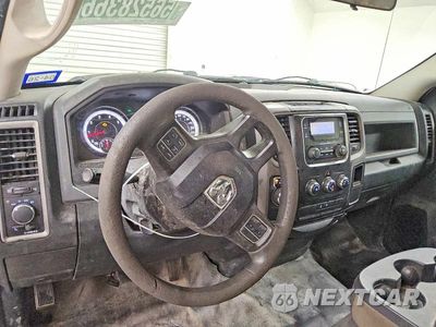 Zdjęcie 8 z 12 samochodu: 2015 RAM 1500 ST VIN:3C6JR6DG9FG584768 - miniatura