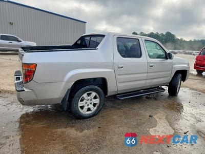 Trzecie zdjęcie samochodu z tyłu: 2006 HONDA RIDGELINE RTL VIN:2HJYK16596H540176 - miniatura