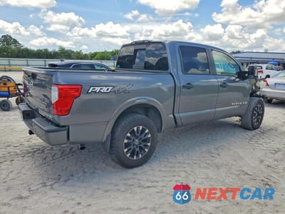 Trzecie zdjęcie samochodu z tyłu: 2019 NISSAN TITAN PRO-4X VIN:1N6AA1E58KN530084 - miniatura