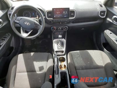 Zdjęcie 8 z 12 samochodu: 2021 HYUNDAI VENUE SE VIN:KMHRB8A32MU069596 - miniatura