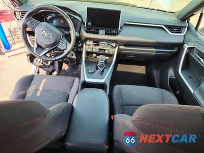 Zdjęcie 8 z 14 samochodu: 2023 TOYOTA RAV4 PRIME SE VIN:JTMAB3FV0PD124257 - miniatura