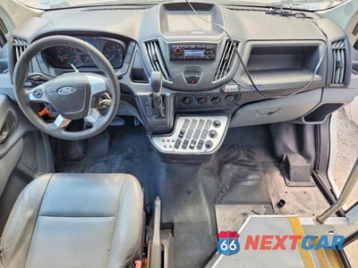 Zdjęcie 8 z 12 samochodu: 2017 FORD TRANSIT SHUTTLE BUS VIN:1FDES8PM8HKA48414 - miniatura