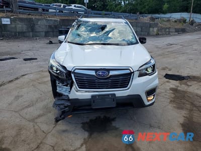 Piąte zdjęcie samochodu w środku: 2019 SUBARU FORESTER LIMITED VIN:JF2SKASC2KH523879 - miniatura