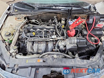 Zdjęcie 11 z 12 samochodu: 2011 FORD FUSION VIN:3FAHP0JA5BR107074 - miniatura
