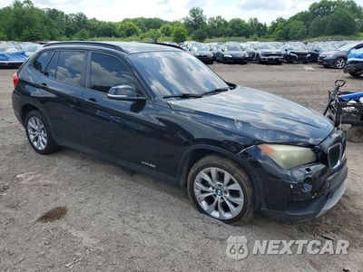 Czwarte zdjęcie samochodu z boku: 2014 BMW X1 XDRIVE28I VIN:WBAVL1C55EVY21659 - miniatura