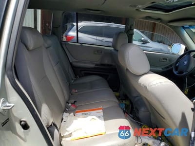 Zdjęcie 10 z 12 samochodu: 2004 TOYOTA HIGHLANDER VIN:JTEDP21A740041131 - miniatura