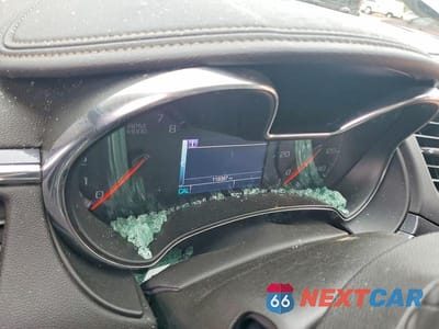 Zdjęcie 9 z 12 samochodu: 2019 CHEVROLET IMPALA VIN:2G1105S36K9144890 - miniatura