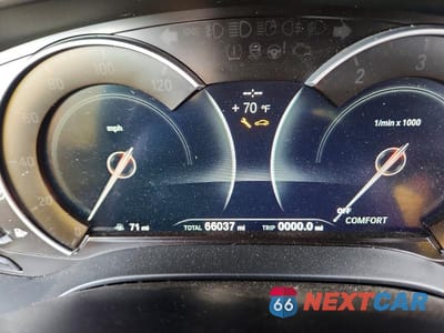 Zdjęcie 9 z 12 samochodu: 2018 BMW 540 I VIN:WBAJE5C54JWA94702 - miniatura