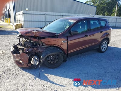 2018 FORD ESCAPE S 1FMCU0F79JUB20049 - główne zdjęcie licytacji z USA - miniatura