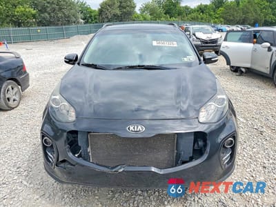 Piąte zdjęcie samochodu w środku: 2019 KIA SPORTAGE EX VIN:KNDPNCAC0K7605110 - miniatura