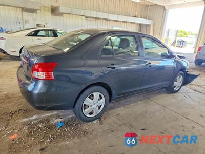 Trzecie zdjęcie samochodu z tyłu: 2008 TOYOTA YARIS BASE VIN:JTDBT903X81276089 - miniatura