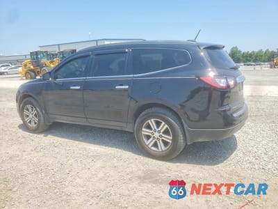 Drugie zdjęcie samochodu z przodu: 2017 CHEVROLET TRAVERSE LT VIN:1GNKVGKD2HJ313390 - miniatura