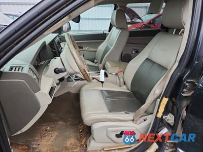 Zdjęcie 7 z 12 samochodu: 2005 JEEP GRAND CHEROKEE LIMITED VIN:1J4HR582X5C511954 - miniatura