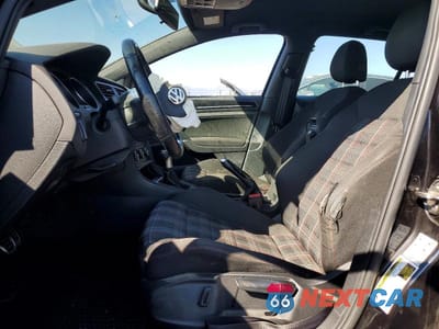 Zdjęcie 7 z 12 samochodu: 2017 VOLKSWAGEN GTI S VIN:3VW5T7AU2HM076025 - miniatura