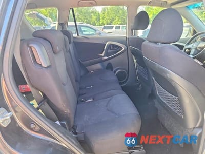 Zdjęcie 11 z 13 samochodu: 2007 TOYOTA RAV4 SPORT VIN:JTMZD32V575043932 - miniatura