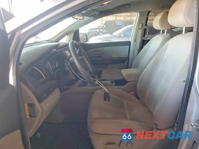 Zdjęcie 7 z 13 samochodu: 2015 KIA SEDONA LX VIN:KNDMB5C13F6073687 - miniatura