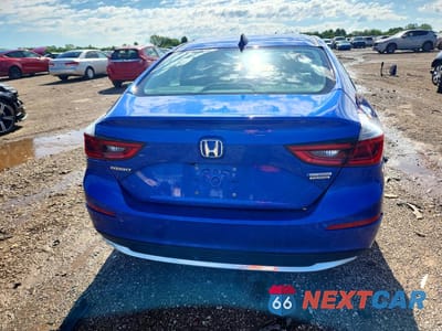 Zdjęcie 6 z 12 samochodu: 2019 HONDA INSIGHT TOURING VIN:19XZE4F99KE018741 - miniatura