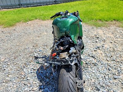 Zdjęcie 6 z 8 samochodu: 2018 HONDA CBR600 RR VIN:JH2PC40J6JK400311 - miniatura