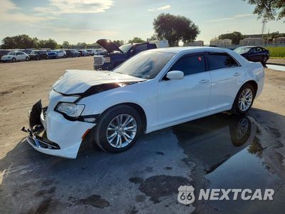 2017 CHRYSLER 300 LIMITED 2C3CCAAG3HH552688 - główne zdjęcie licytacji z USA - miniatura