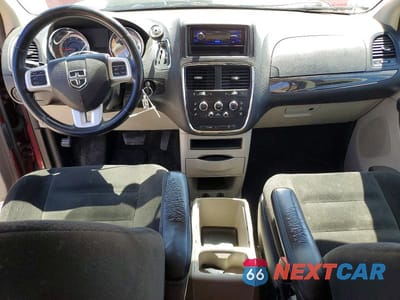 Zdjęcie 8 z 13 samochodu: 2015 DODGE GRAND CARAVAN SE VIN:2C4RDGBG7FR709635 - miniatura
