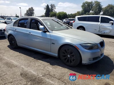 Czwarte zdjęcie samochodu z boku: 2011 BMW 328 I VIN:WBAPH5C50BF093501 - miniatura