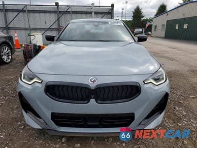 Piąte zdjęcie samochodu w środku: 2023 BMW M240XI VIN:3MW53CM06P8D56250 - miniatura