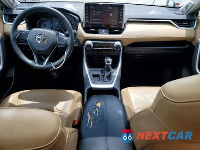 Zdjęcie 8 z 14 samochodu: 2022 TOYOTA RAV4 XLE PREMIUM VIN:JTMC1RFV7ND087963 - miniatura