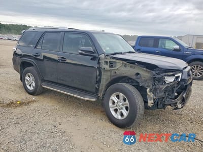 Czwarte zdjęcie samochodu z boku: 2016 TOYOTA 4RUNNER SR5 PREMIUM VIN:JTEBU5JR8G5396355 - miniatura
