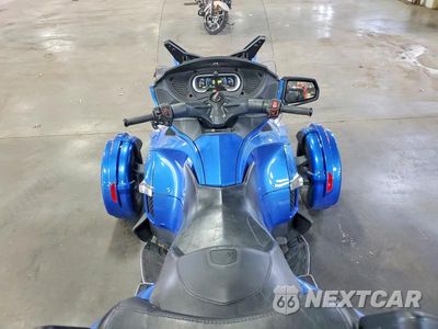 Zdjęcie 6 z 10 samochodu: 2019 CAN-AM SPYDER ROADSTER RT VIN:2BXNBDD23KV002859 - miniatura