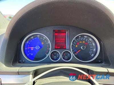 Zdjęcie 9 z 12 samochodu: 2008 VOLKSWAGEN GTI VIN:WVWEV71K88W260798 - miniatura