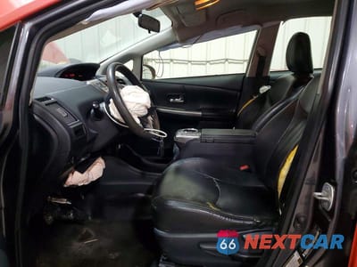 Zdjęcie 7 z 12 samochodu: 2015 TOYOTA PRIUS V TWO VIN:JTDZN3EU4FJ016713 - miniatura