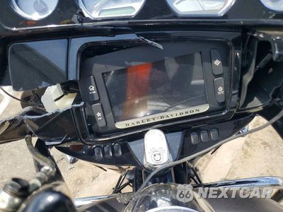 Zdjęcie 7 z 8 samochodu: 2016 HARLEY-DAVIDSON FLHXS STREET GLIDE SPECIAL VIN:1HD1KRM10GB676161 - miniatura