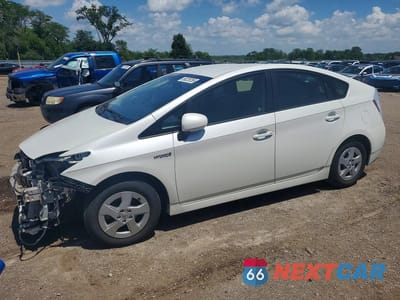 2011 TOYOTA PRIUS TWO JTDKN3DU8B1415587 - główne zdjęcie licytacji z USA - miniatura
