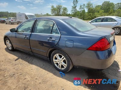 Drugie zdjęcie samochodu z przodu: 2006 HONDA ACCORD VIN:1HGCM56826A172739 - miniatura