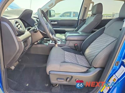 Zdjęcie 7 z 13 samochodu: 2018 TOYOTA TUNDRA CREWMAX SR5 VIN:5TFEY5F1XJX232934 - miniatura