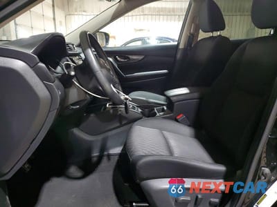 Zdjęcie 7 z 13 samochodu: 2018 NISSAN ROGUE SV VIN:KNMAT2MV7JP559728 - miniatura