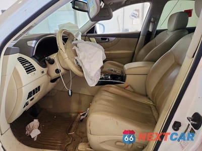 Zdjęcie 7 z 13 samochodu: 2017 INFINITI QX70 BASE VIN:JN8CS1MW9HM410526 - miniatura