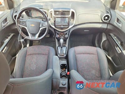 Zdjęcie 8 z 12 samochodu: 2017 CHEVROLET SONIC LT VIN:1G1JD6SH1H4125732 - miniatura