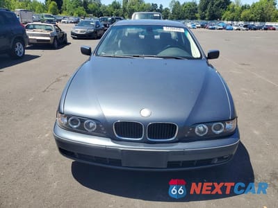 Piąte zdjęcie samochodu w środku: 2000 BMW 528 I VIN:WBADM5345YBY18399 - miniatura