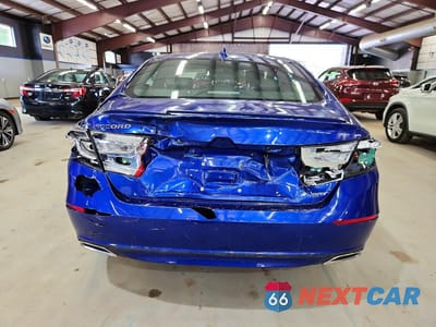 Zdjęcie 6 z 12 samochodu: 2018 HONDA ACCORD SPORT VIN:1HGCV1F33JA139705 - miniatura