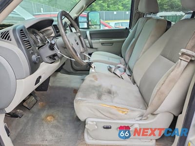 Zdjęcie 7 z 12 samochodu: 2014 GMC SIERRA K2500 SLE VIN:1GT120EG0EF161862 - miniatura